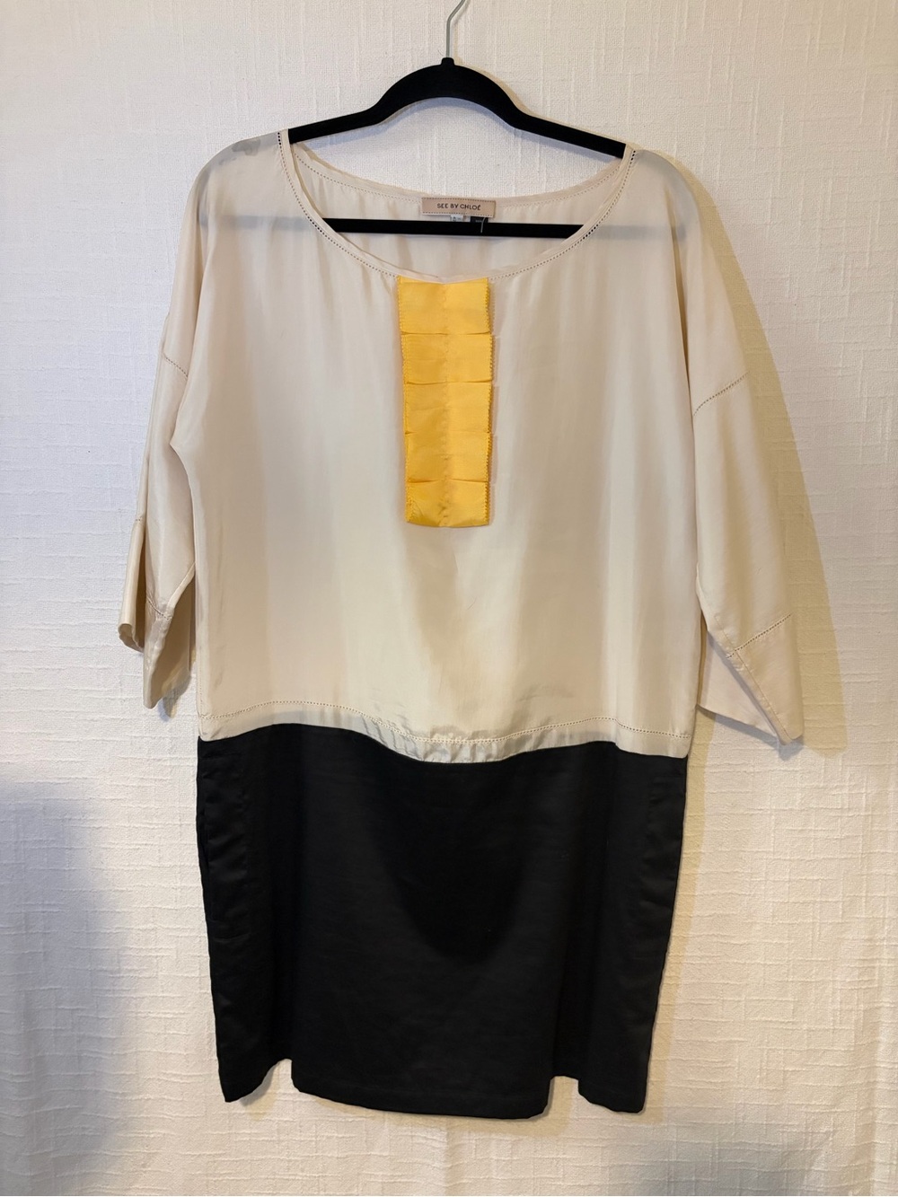 See by Chloé Ivory Black Yellow Colorblock Silk Satin Round Neck Shift 42